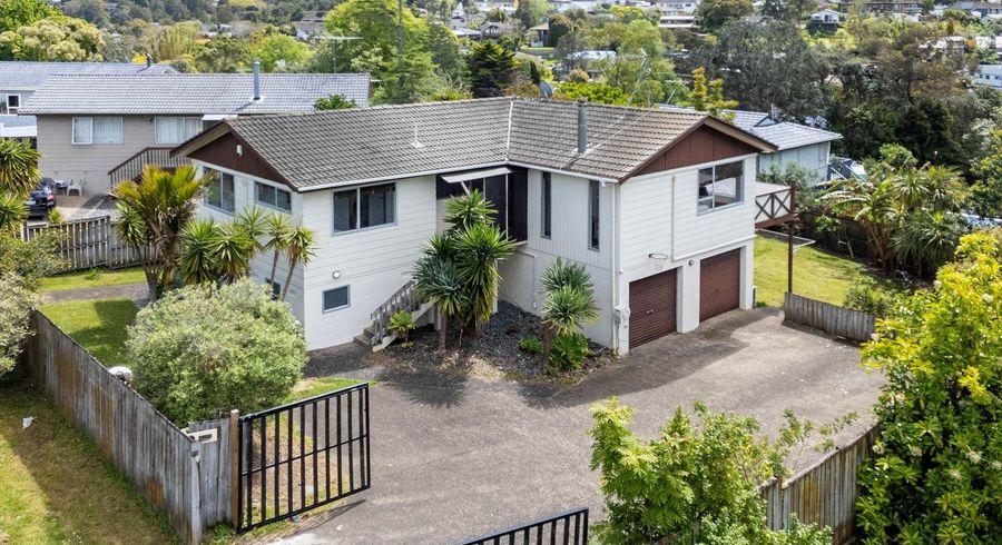  at 73 Awaruku Road, Torbay, North Shore City, Auckland