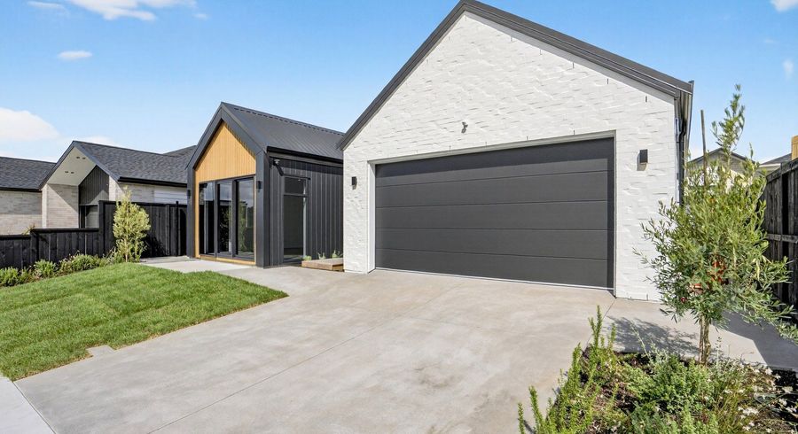  at 5 Tukutata Crescent, Milldale, Rodney, Auckland