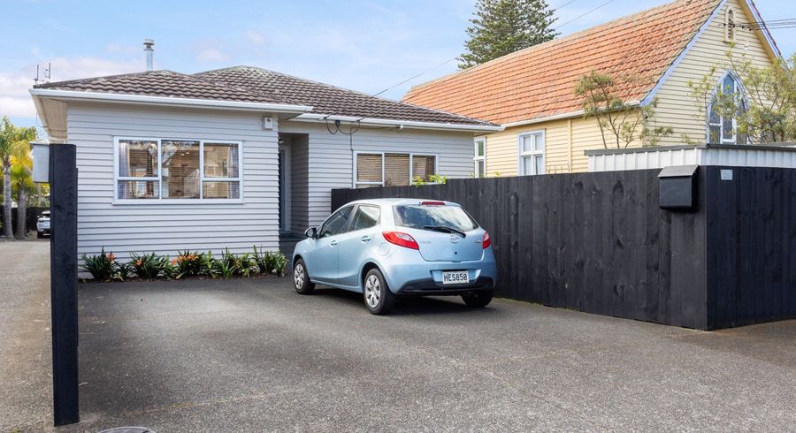  at 21 Formby Avenue, Point Chevalier, Auckland City, Auckland