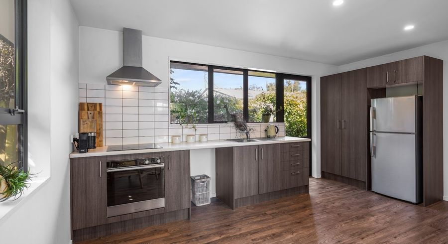  at 3/221 Edgeware Road, Edgeware, Christchurch City, Canterbury