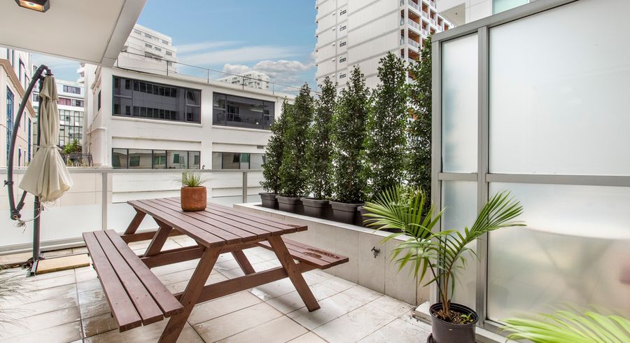  at 607/85 Beach Road, Auckland Central, Auckland