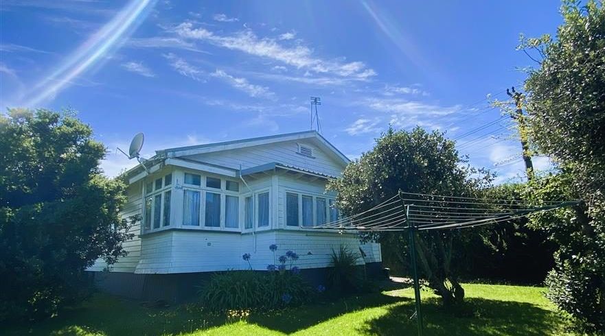  at 2/35 Fir Street, Waterview, Auckland City, Auckland