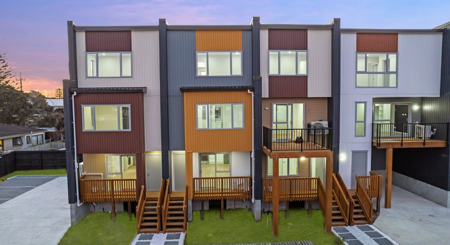  at 8/8 Reeves Avenue, Papatoetoe, Manukau City, Auckland