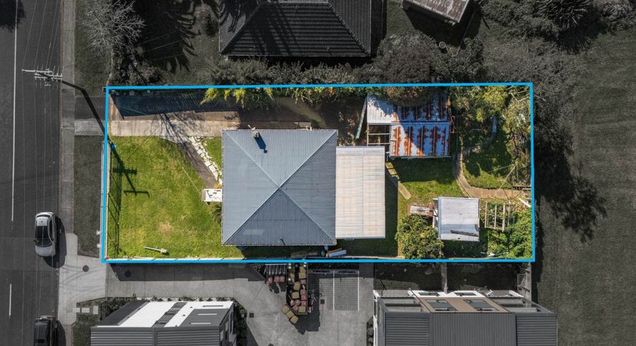  at 58 Smythe Road, Henderson, Waitakere City, Auckland