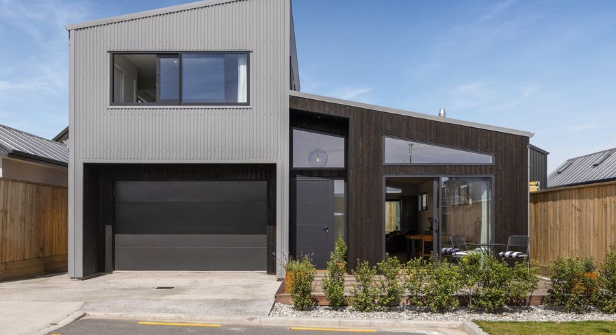  at 4 Shallow Close, Jacks Point, Queenstown-Lakes, Otago