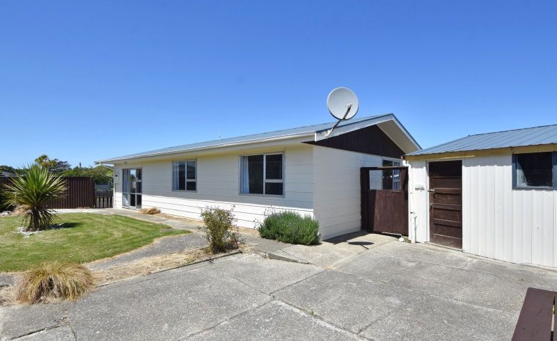  at 82 Dunbeath Place, Kew, Invercargill