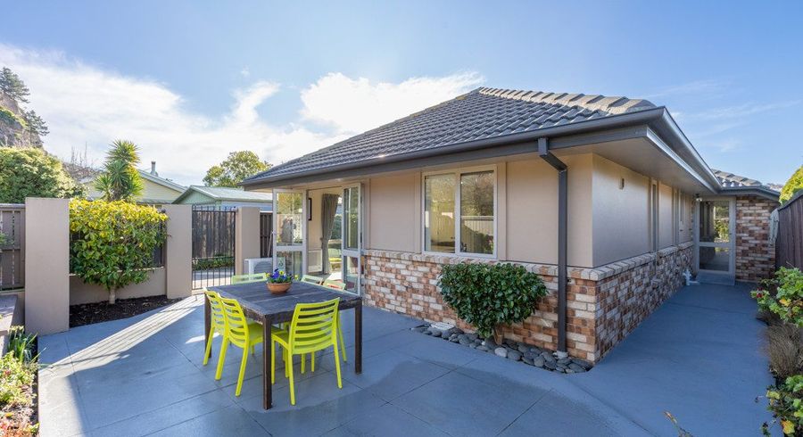  at 21a Taupata Street, Redcliffs, Christchurch City, Canterbury