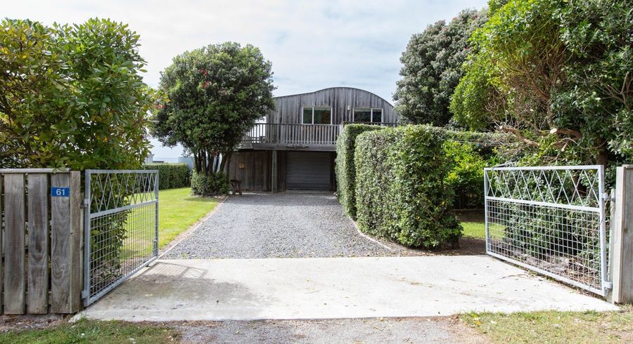  at 61 Akitio Esplanade, Pongaroa