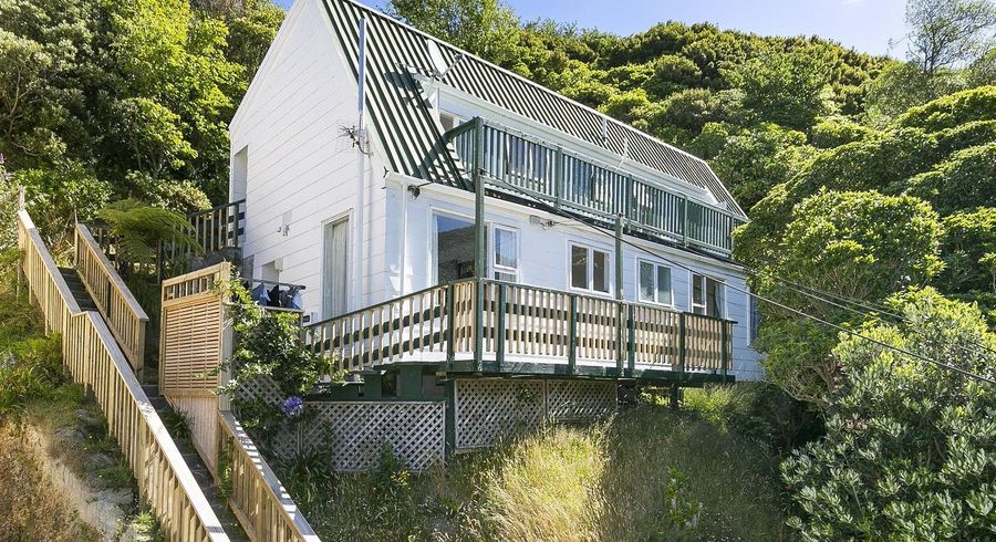  at 105A Awarua Street, Ngaio, Wellington