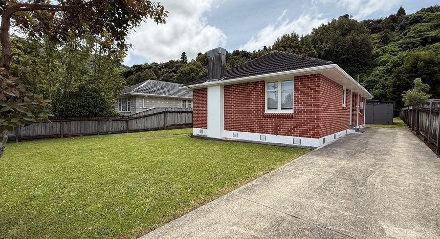  at 37 Gillespies Road, Birchville, Upper Hutt, Wellington