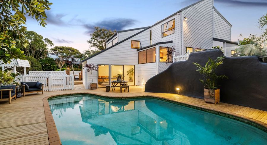  at 17 Harper Street, Chatswood, North Shore City, Auckland