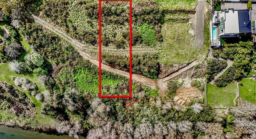  at 1909 River Road, Flagstaff, Hamilton, Waikato