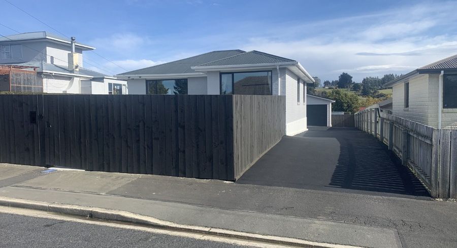  at 10 Lincoln Street, Halfway Bush, Dunedin