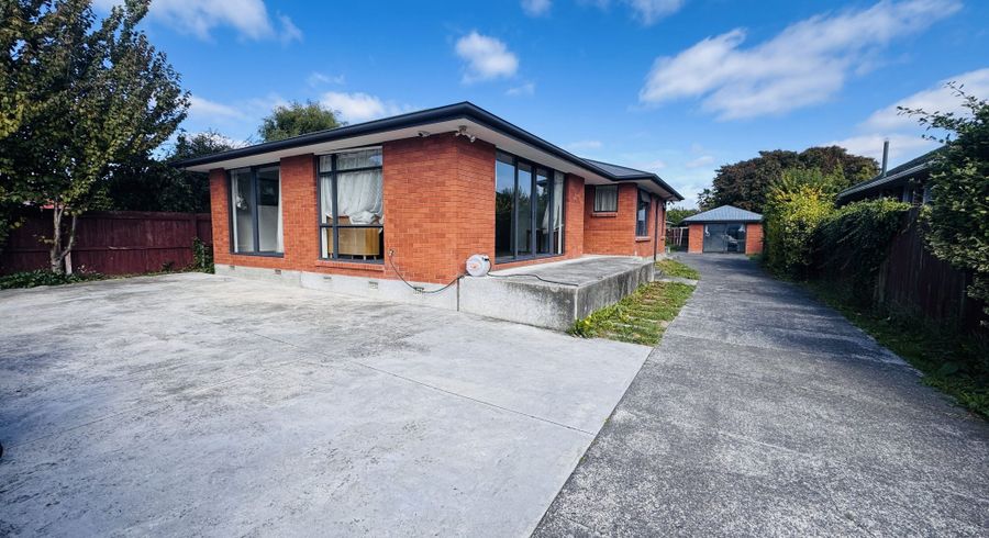  at 17 Nortons Road, Avonhead, Christchurch City, Canterbury
