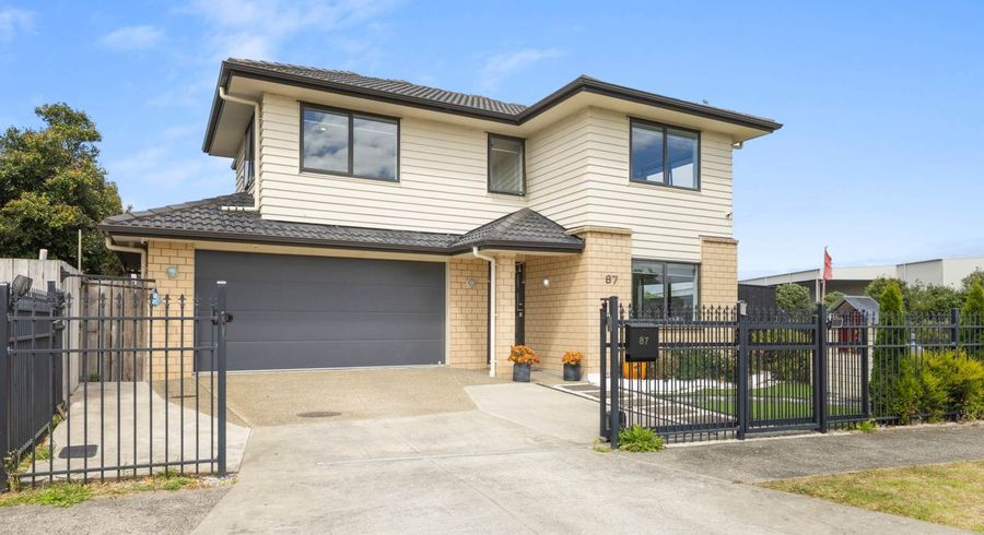  at 87 Naylors Drive, Mangere, Manukau City, Auckland