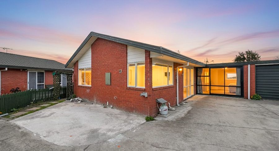 at 2/479 Main South Road, Hornby, Christchurch City, Canterbury