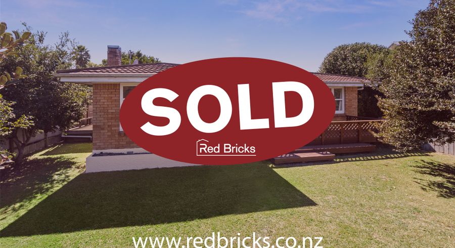  at 14 Dover Road, St Andrews, Hamilton