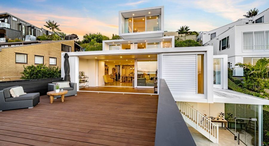  at 33 Marau Crescent, Mission Bay, Auckland City, Auckland
