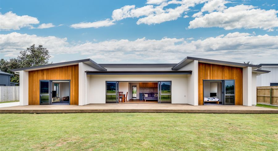  at 27 Pohutukawa Drive, Eskdale, Napier