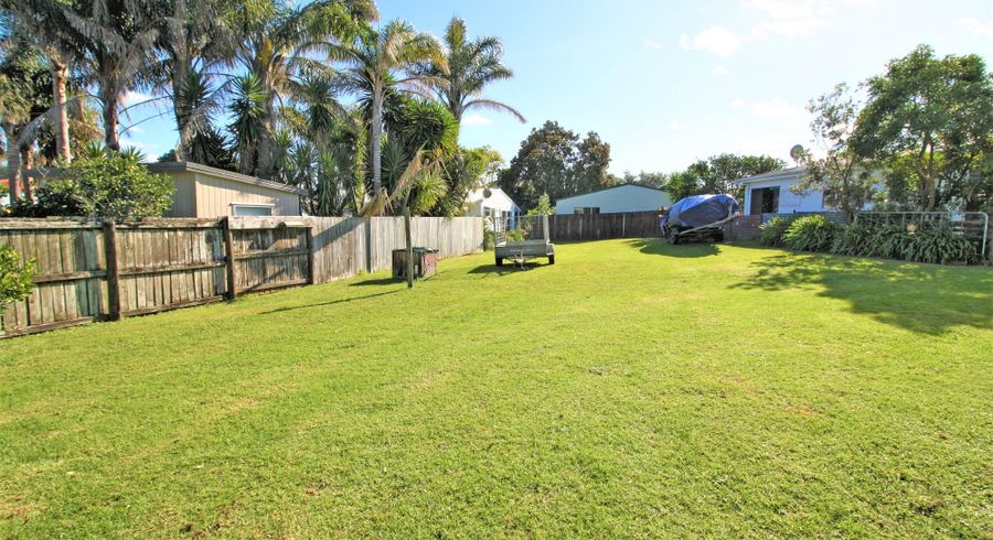  at 5B Moray Place, Whiritoa, Waihi