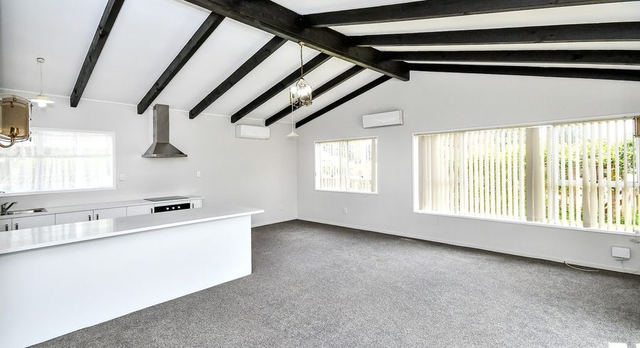  at 2/162 Porchester Road, Papakura, Papakura, Auckland