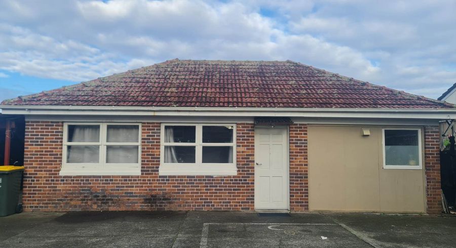  at 65C Great South Road, Papatoetoe, Manukau City, Auckland