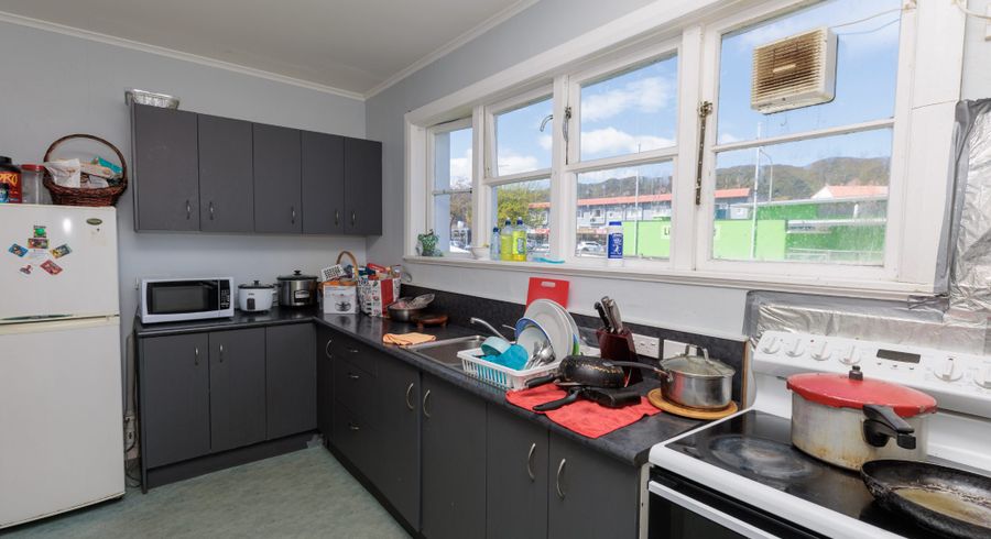 at 4/87 Cambridge Terrace, Waterloo, Lower Hutt, Wellington
