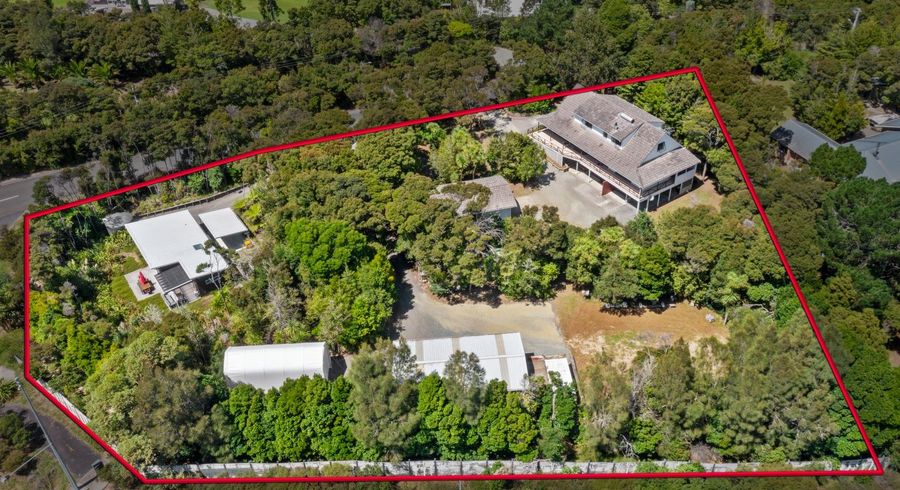  at 3 William Pitcher Place, Greenhithe, Auckland
