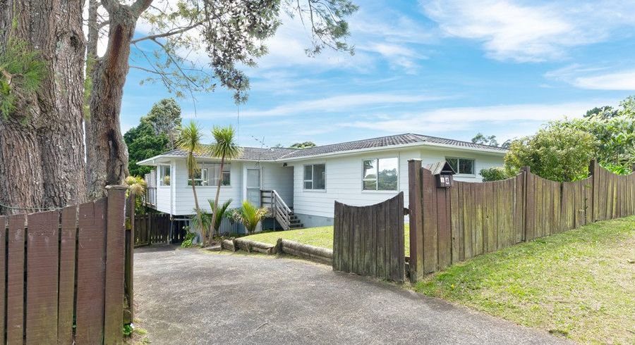 at 4 Bonito Place, Bayview, North Shore City, Auckland