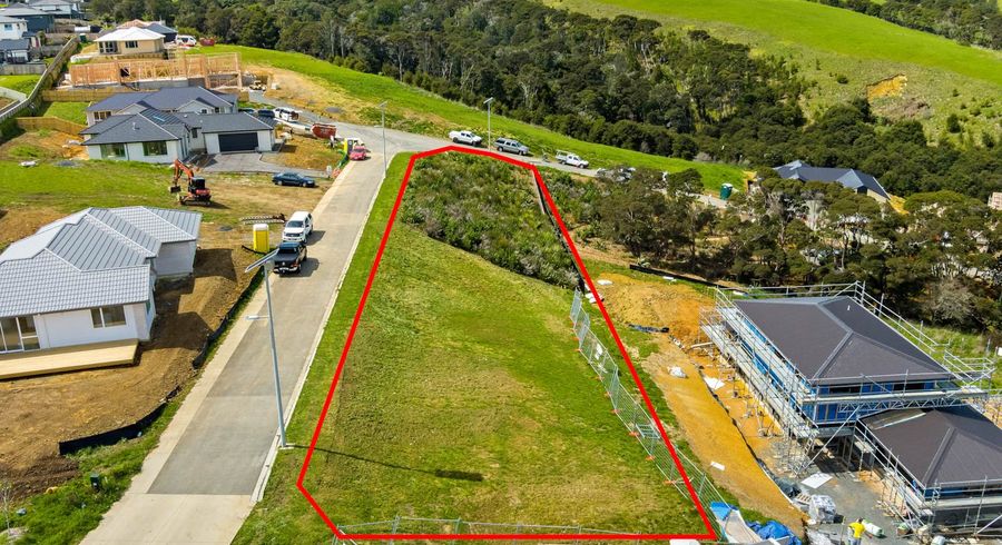 at 12 Matara Avenue, Maraetai, Auckland