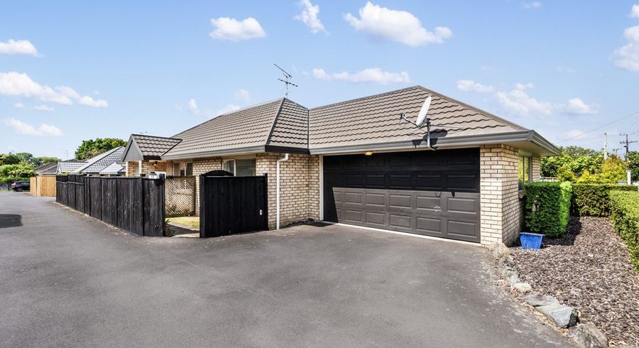  at 48 Kings Road, Panmure, Auckland