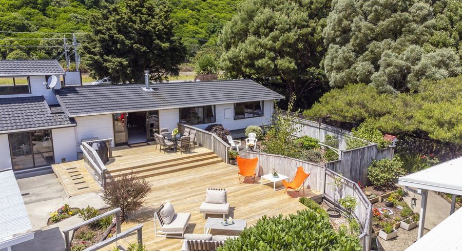  at 222 Main Road South, Raumati South, Kapiti Coast, Wellington