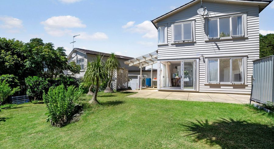  at 8/51 Cranbrook Place, Glendowie, Auckland