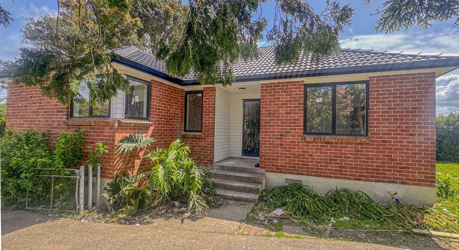  at 32 Larsen Street, Otara, Manukau City, Auckland