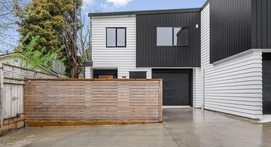  at 15A Rowe Parade, Wainuiomata, Lower Hutt, Wellington