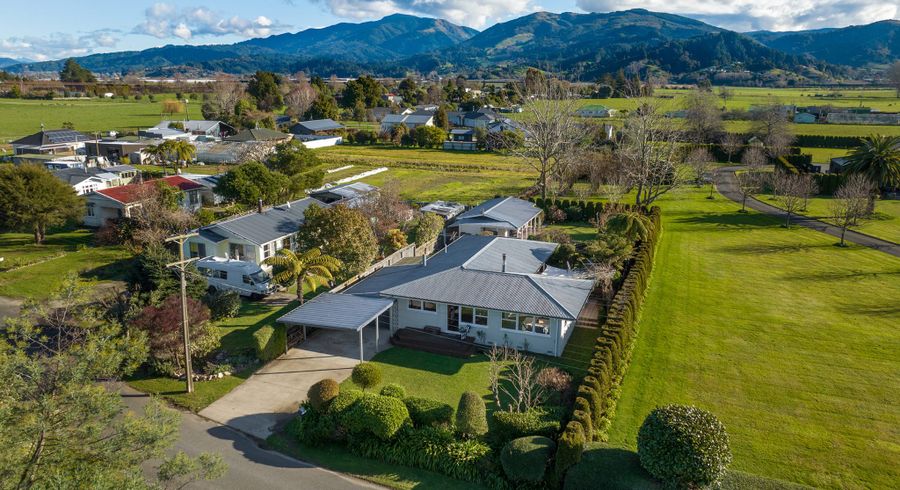  at 13 Green Tree Road, Riwaka