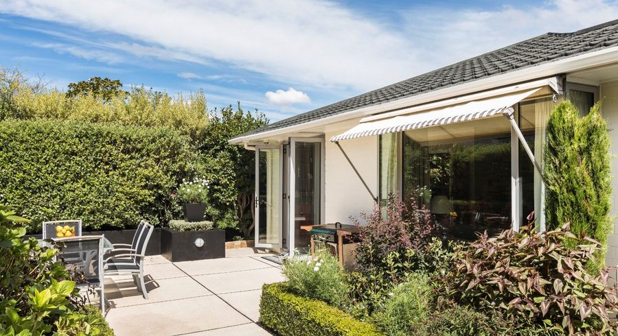  at 2/22 Strowan Road, Strowan, Christchurch City, Canterbury