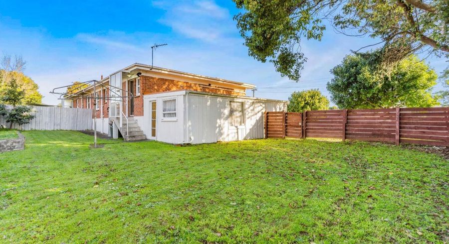  at 2/6A Claymore Street, Manurewa, Manukau City, Auckland