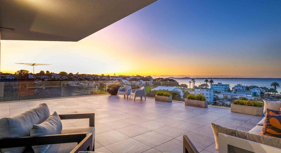  at 3/6 Keys Terrace, St Heliers, Auckland