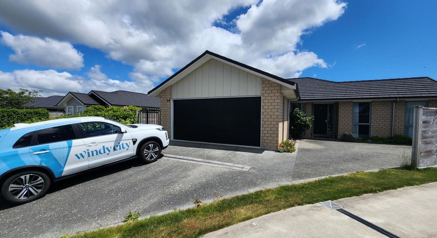  at 14 Filmer Crescent, Wallaceville, Upper Hutt, Wellington