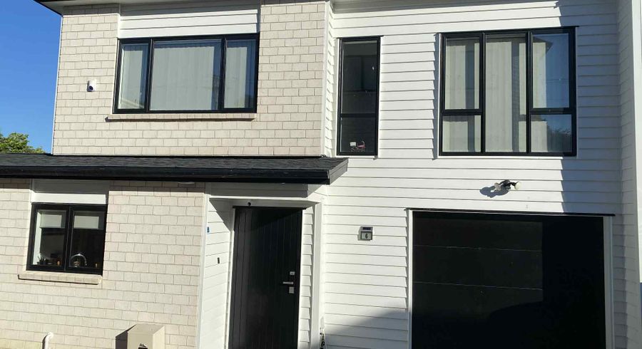  at 6 Kohuora Lane, Papatoetoe, Manukau City, Auckland