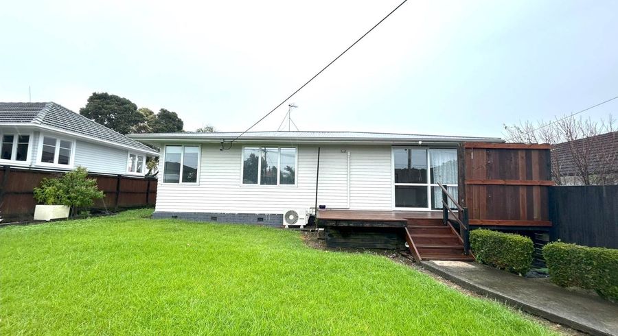  at 20 Strid Road, Te Atatu South, Waitakere City, Auckland