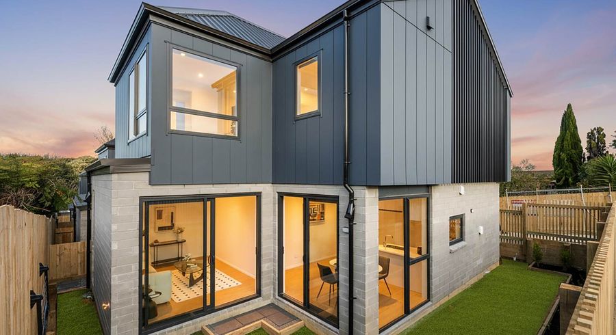  at Lot 1, 31 La Trobe Street, Pakuranga Heights, Manukau City, Auckland