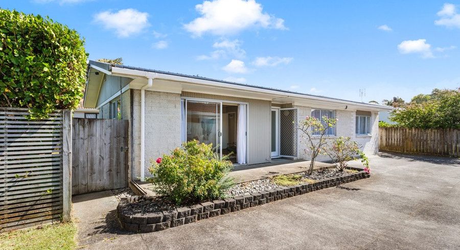  at 1/83 Glendale Road, Glen Eden, Waitakere City, Auckland