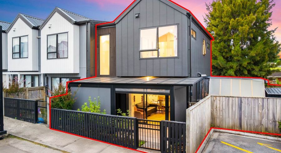  at 66 Waipuhinui Road, Manukau, Manukau City, Auckland