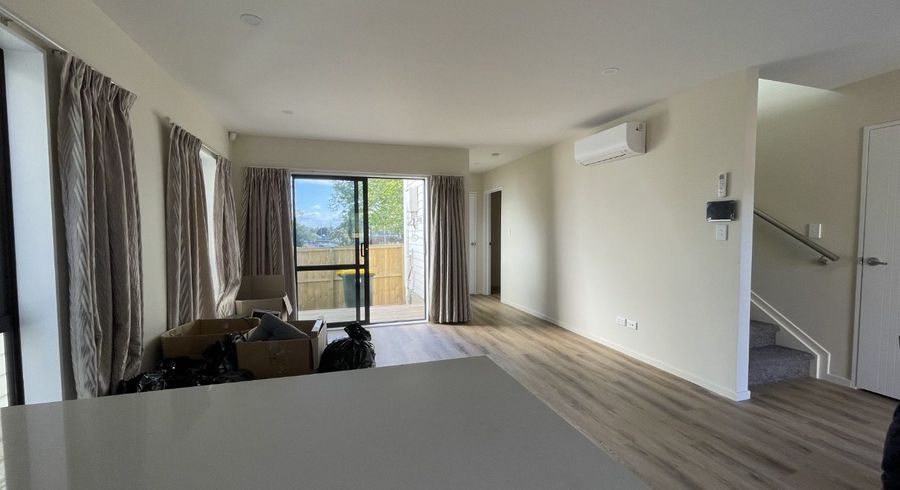  at 367c Don Buck Road, Massey, Waitakere City, Auckland