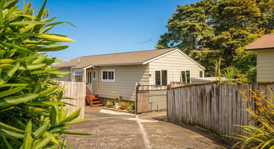  at 5/17A Idesia Place, Totara Heights, Manukau City, Auckland