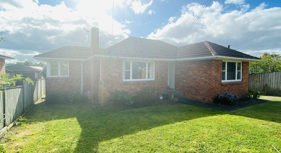  at 10 Thompson Terrace, Manurewa, Manukau City, Auckland