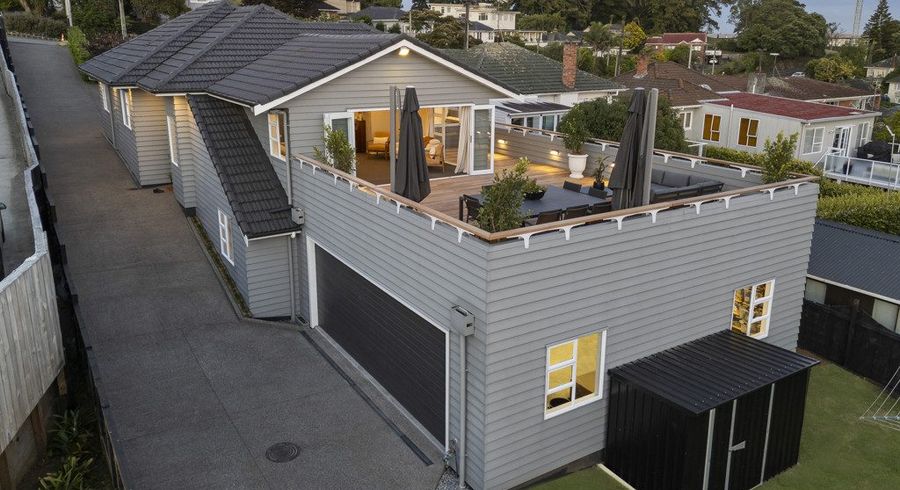  at 23 Herd Road, Hillsborough, Auckland