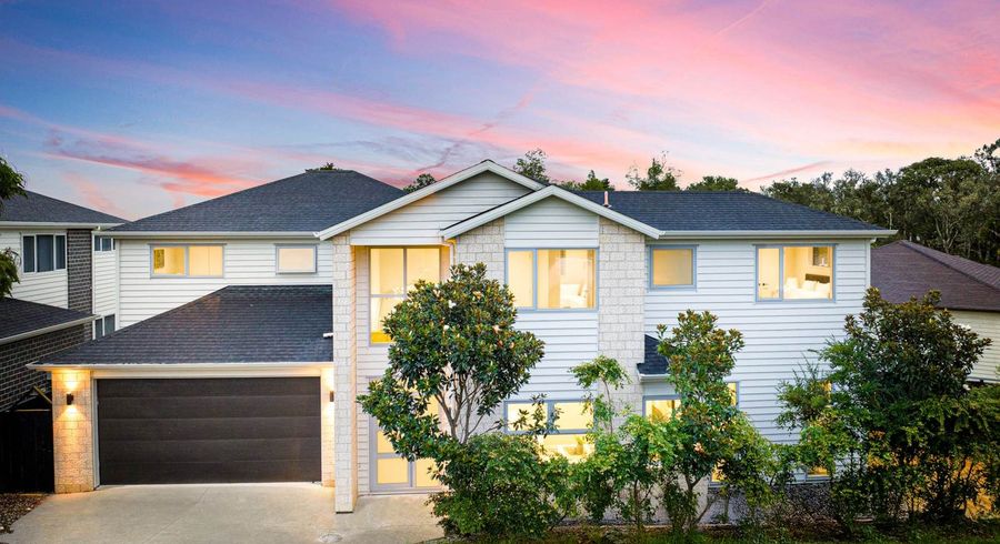  at 21F  Stamford Crescent, Flat Bush, Manukau City, Auckland